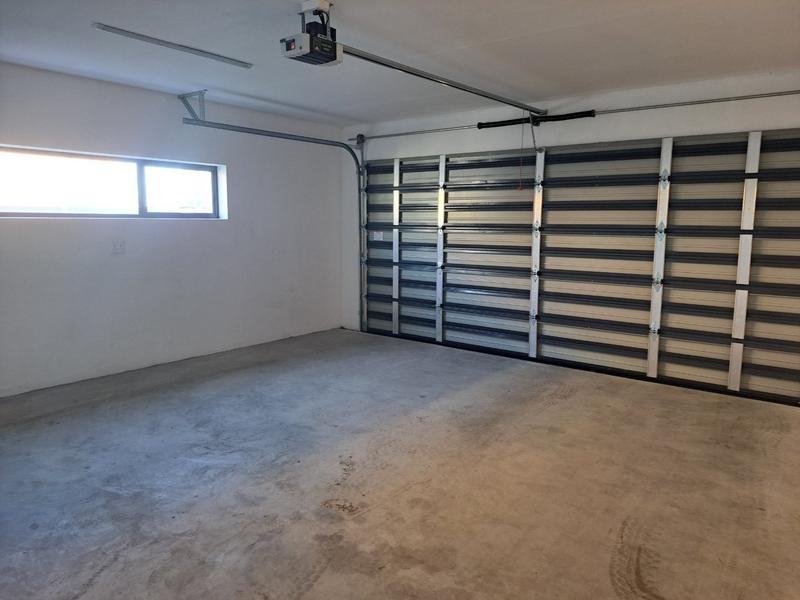 4 Bedroom Property for Sale in Pearly Beach Western Cape